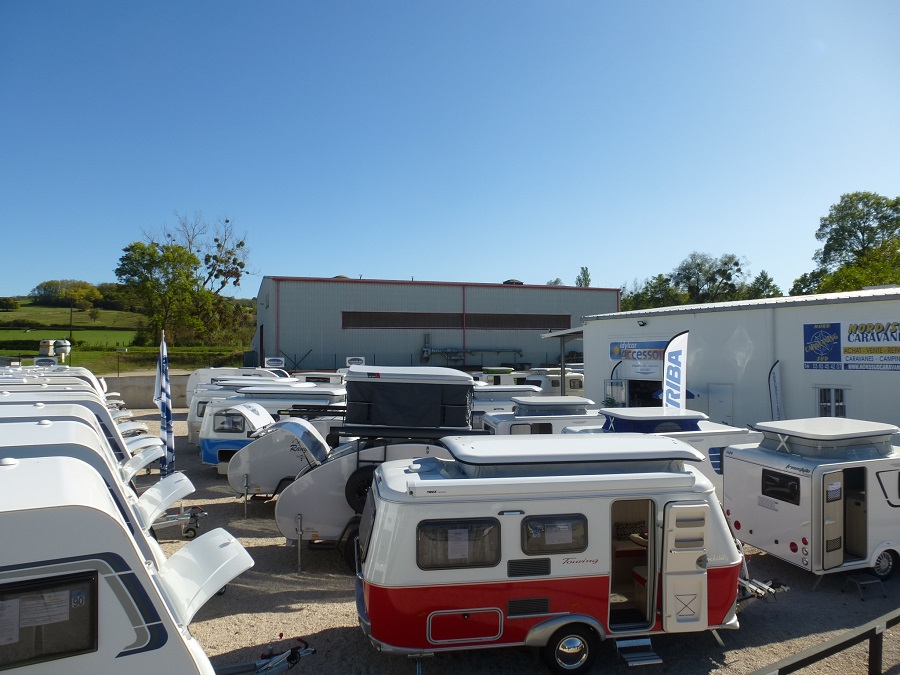 Accessoires pour camping-car, van, fourgon et caravane