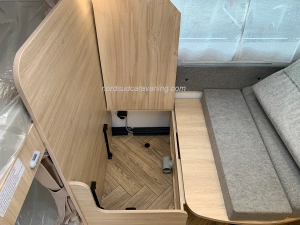 Caravelair 476 SporLine 8