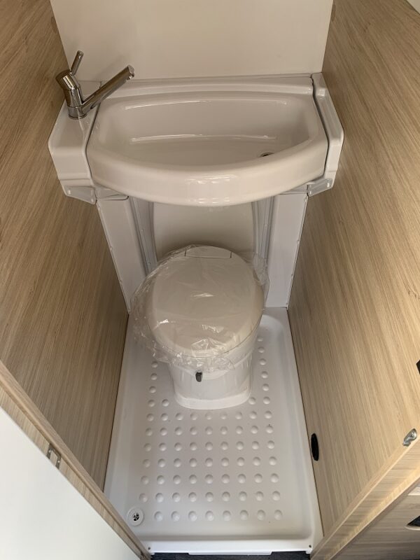 CARAVELAIR ALBA 466 – Image 11