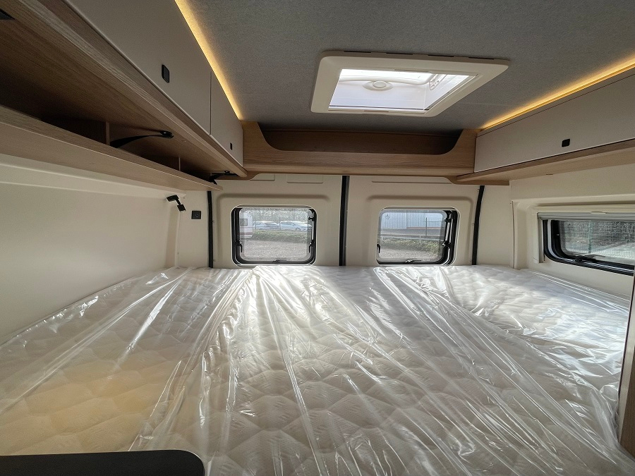 HOBBY ONTOUR VAN 600FT BOITE AUTO – Image 19