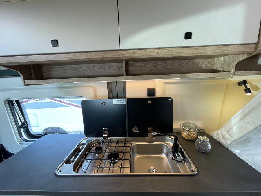HOBBY ONTOUR VAN 600FT BOITE AUTO – Image 10