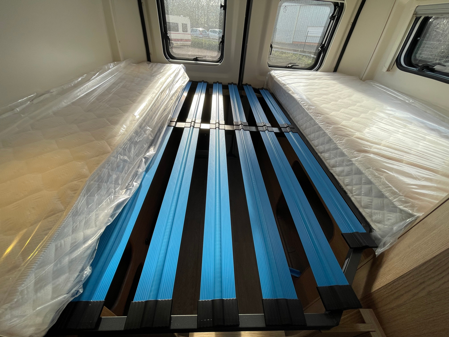 HOBBY ONTOUR VAN 600FT BOITE AUTO – Image 22