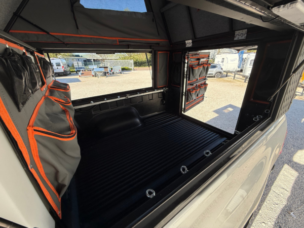PICK UP AVEC CELLULE TOYOTA HILUX ALU CAB 1ERE MAIN 37 000 kms – Image 36