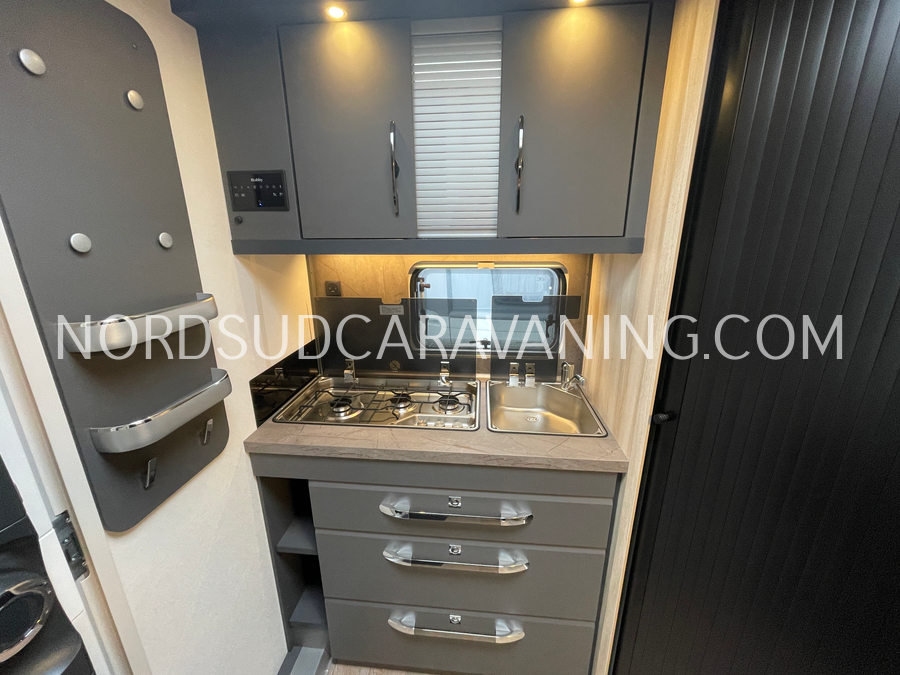 HOBBY DE LUXE 460 SFF – Image 6