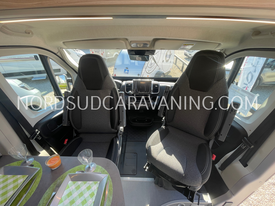 PÖSSL SUMMIT 540 – Image 6