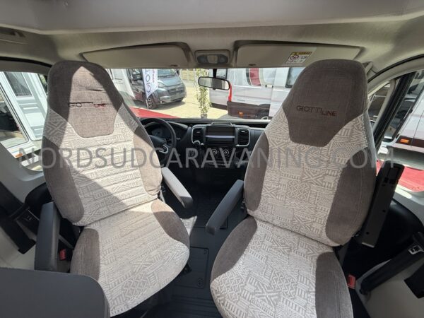 GIOTTILINE COMPACT CX60 BOITE AUTO – Image 4