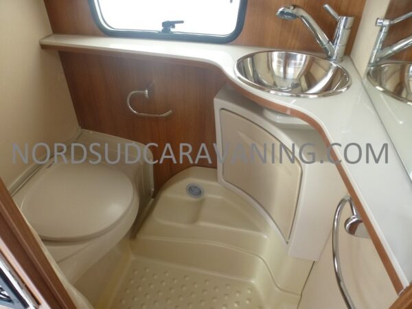CARAVELAIR VENICIA PREMIUM 470 – Image 5