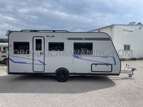 CARAVELAIR 480 SPORT LINE – Image 18