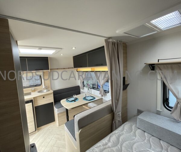 CARAVELAIR 410 SPORT LINE – Image 17