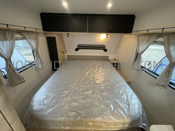 CARAVELAIR 480 SPORT LINE – Image 11