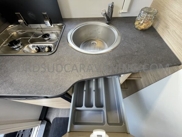 CARAVELAIR ALBA 400 – Image 8
