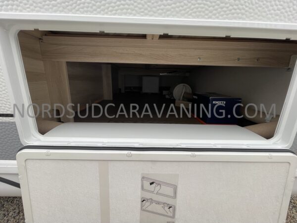 HOBBY DE LUXE 490 KMF – Image 27