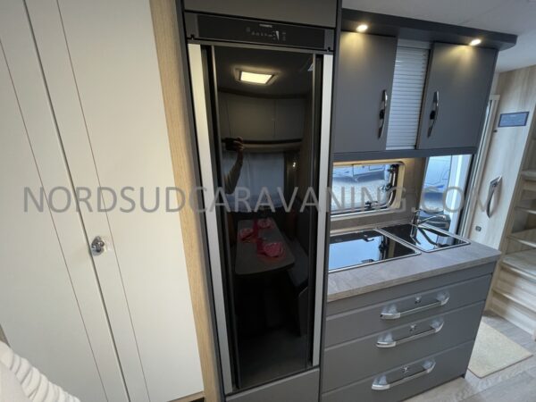 HOBBY DE LUXE 490 KMF – Image 10