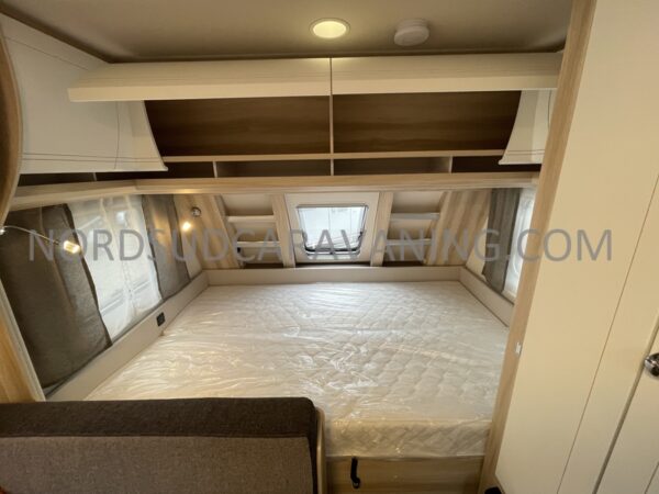 HOBBY DE LUXE 490 KMF – Image 21