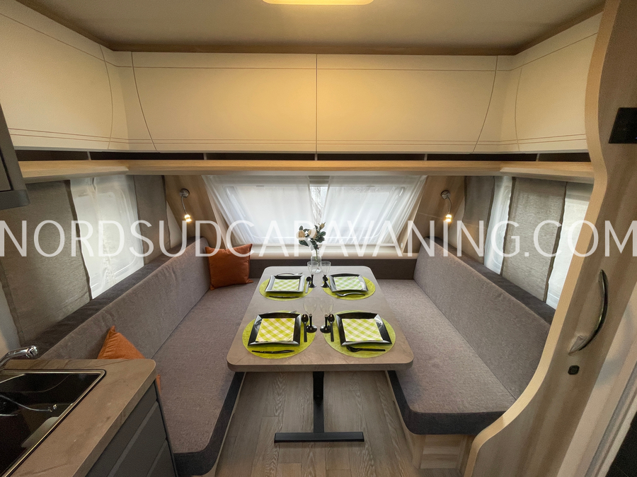 HOBBY DE LUXE 495 WFB – Image 2