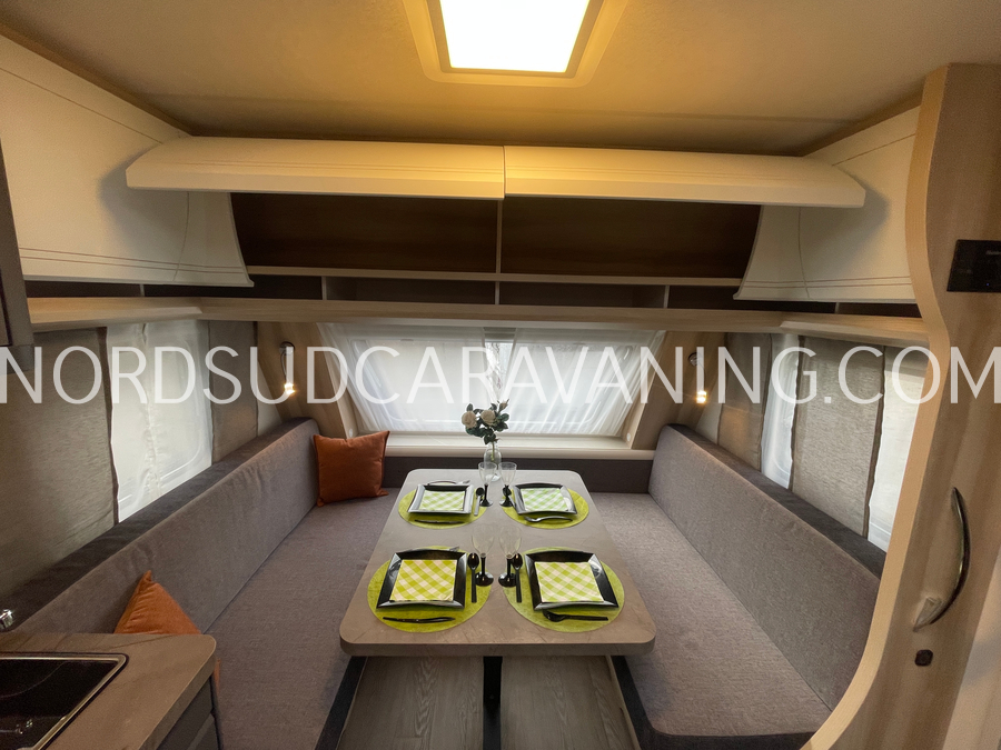 HOBBY DE LUXE 495 WFB – Image 3