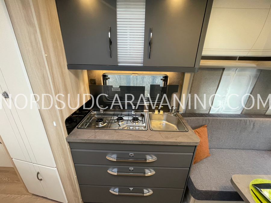 HOBBY DE LUXE 495 WFB – Image 5