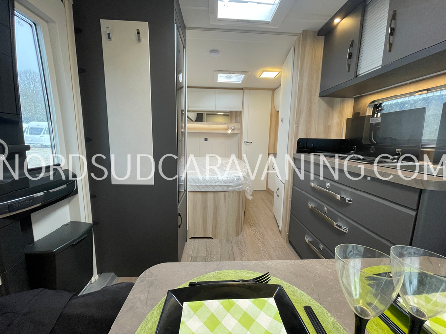 HOBBY DE LUXE 495 WFB – Image 25