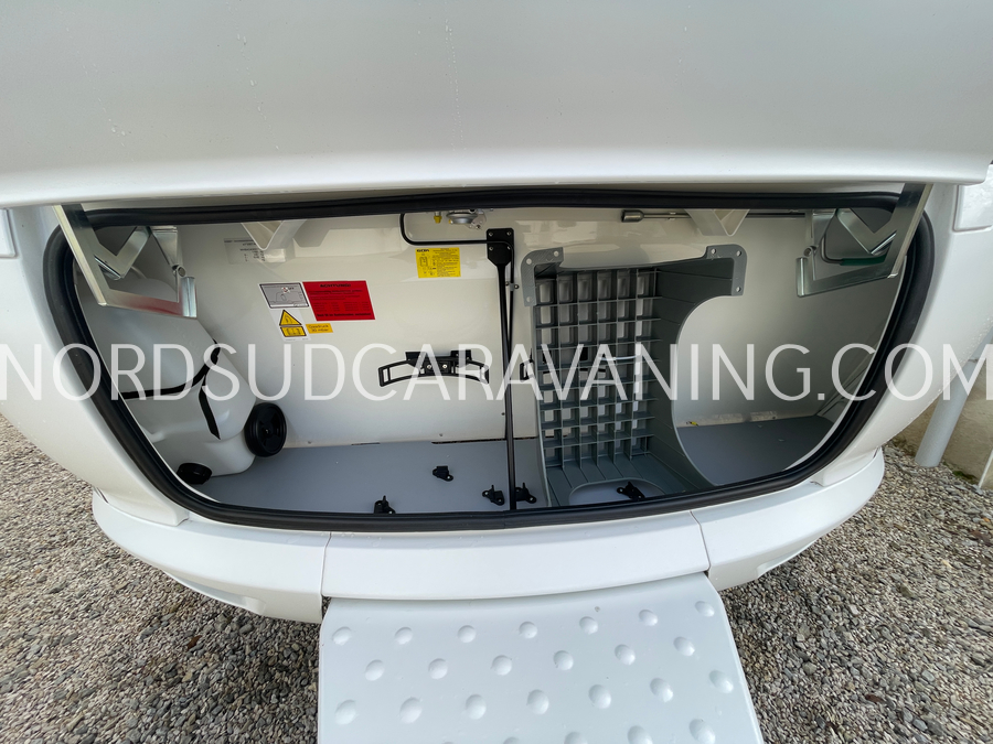 HOBBY DE LUXE 460 UFE – Image 26