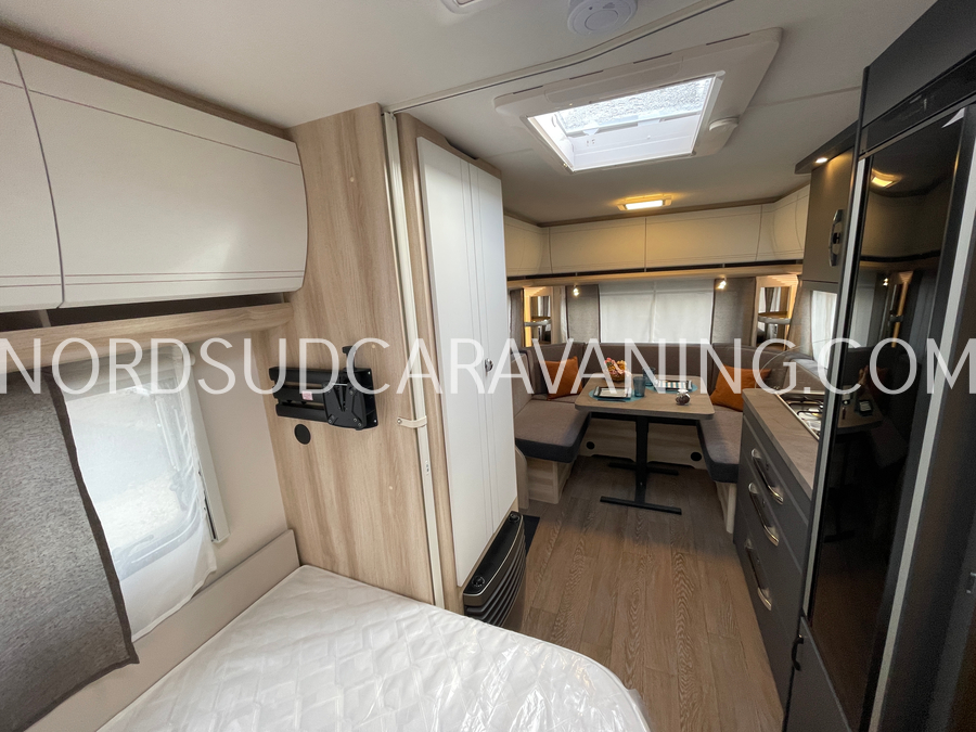 HOBBY DE LUXE 460 UFE – Image 23