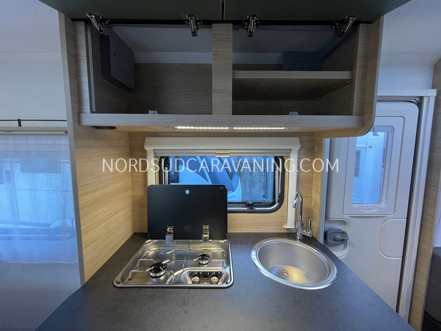 CARAVELAIR 480 SPORT LINE – Image 8