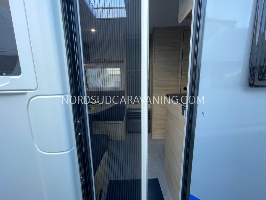 CARAVELAIR 480 SPORT LINE – Image 22