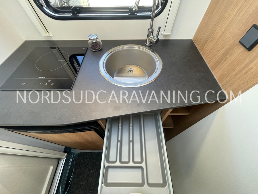 CARAVELAIR ALBA 325 ANNIVERSARY – Image 12