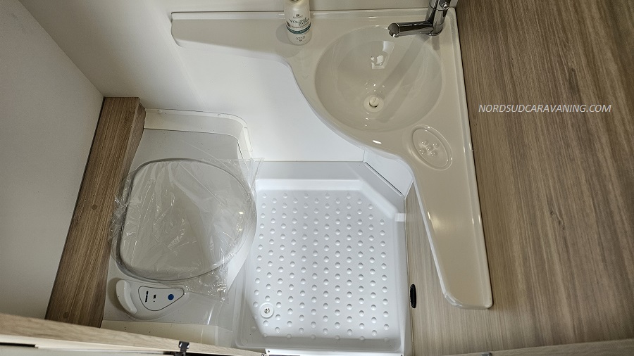 CARAVELAIR ALBA 400 – Image 7