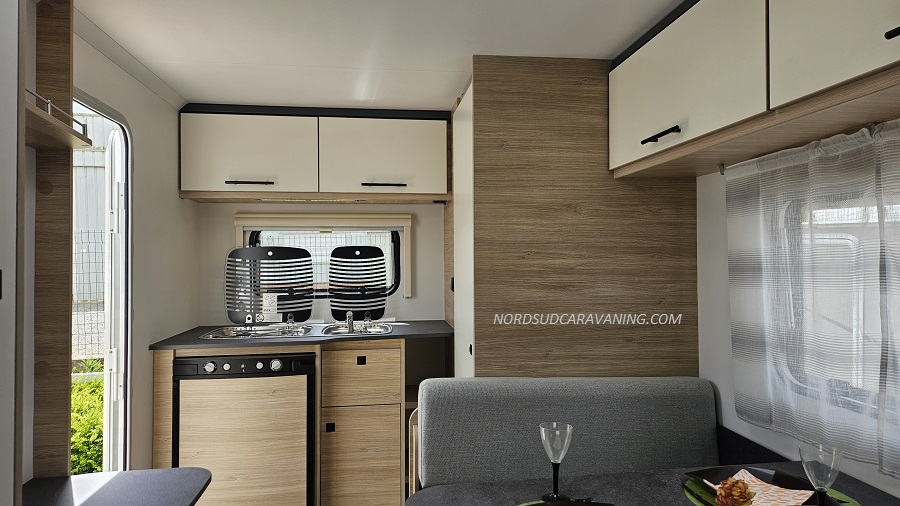 CARAVELAIR ALBA 400 – Image 9