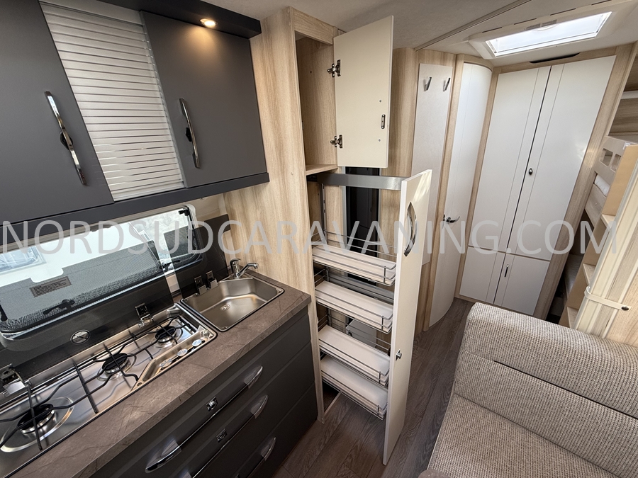 HOBBY 545 KMF DE LUXE – Image 5