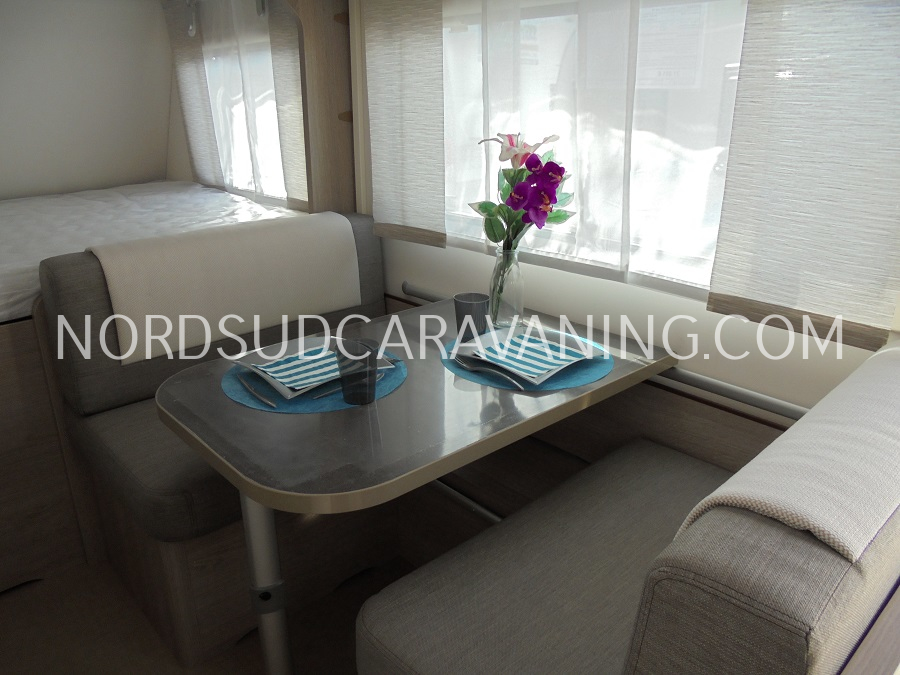 BÜRSTNER PREMIO LIFE 425 TS – Image 2