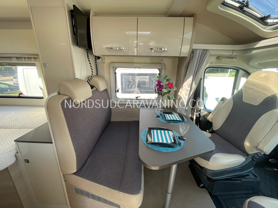 BÜRSTNER NEXXO VAN T569 – Image 2