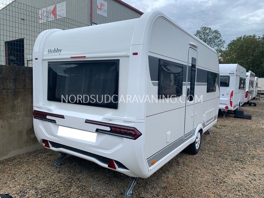HOBBY DE LUXE 460 UFE – Image 20
