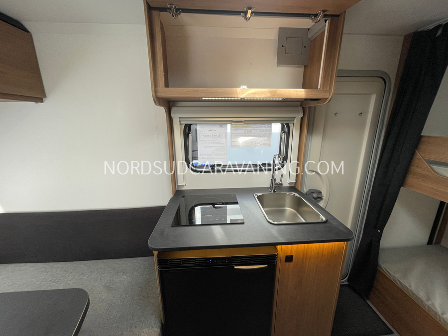 CARAVELAIR ALBA 366 – Image 6
