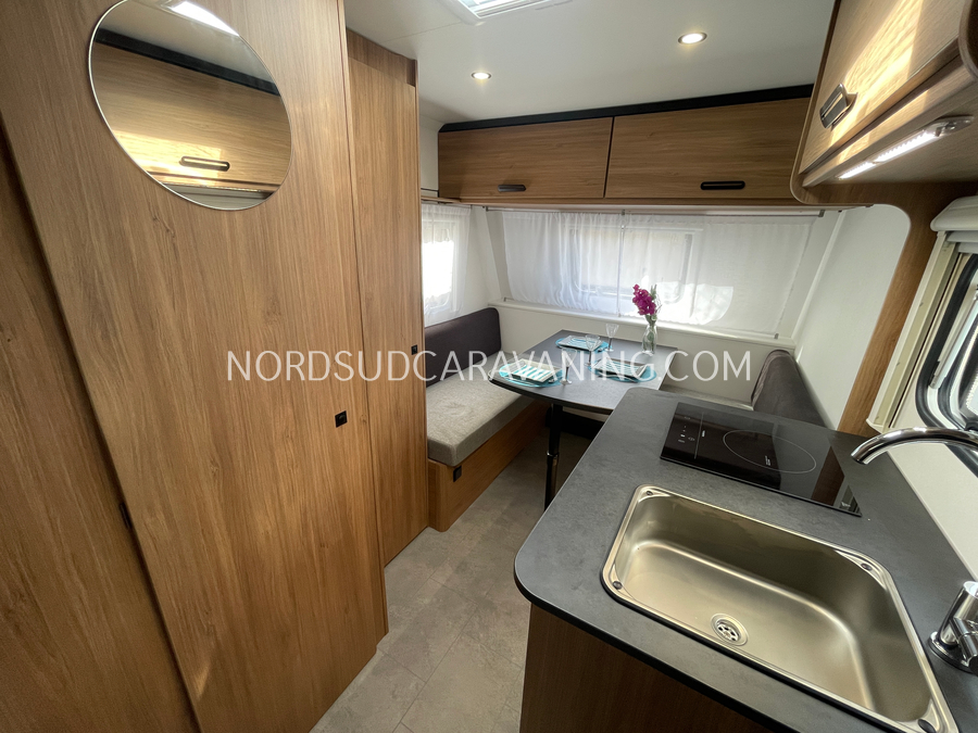 CARAVELAIR ALBA 366 – Image 15