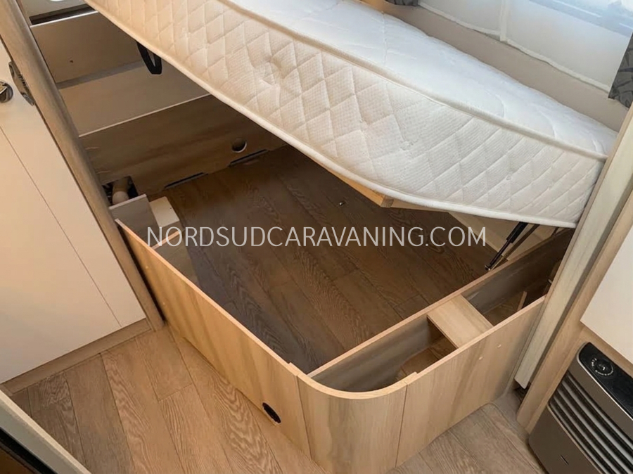 HOBBY DE LUXE 460 UFE – Image 17