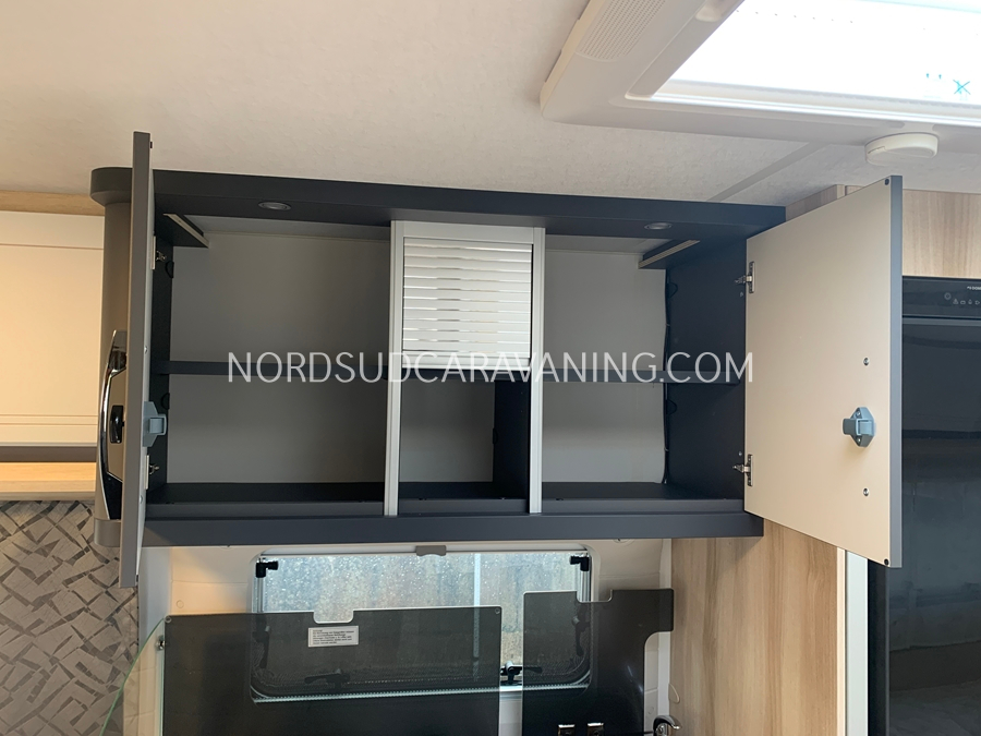 HOBBY DE LUXE 460 UFE – Image 7